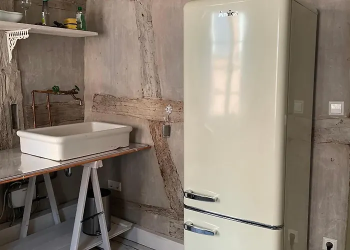 דירה Ein Ort Der Geschichten Erzaehlt